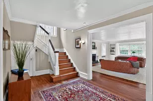 6710 Lincoln Dr, Philadelphia, PA 19119 - Photo 2