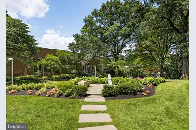 220 Locust Street #2GS, Philadelphia, PA 19106 - Photo 30