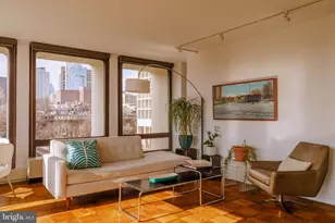 220 Locust St, Philadelphia, PA 19106 - Photo 6
