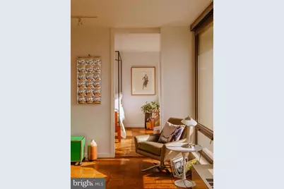 220 Locust Street #2GS, Philadelphia, PA 19106 - Photo 12