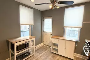 2525 S Mole St, Philadelphia, PA 19145 - Photo 2