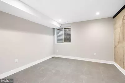 1318 S Dorrance Street, Philadelphia, PA 19146 - Photo 10