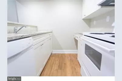 2031 South Street #109, Philadelphia, PA 19146 - Photo 12