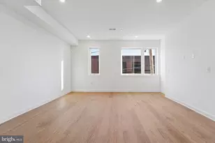 2122 E Rush St, Philadelphia, PA 19134 - Photo 2