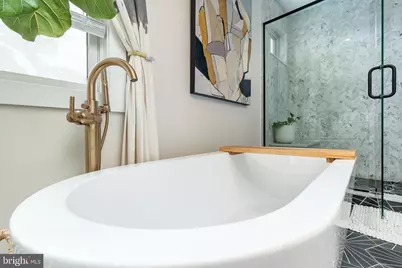 805 N Lecount Street, Philadelphia, PA 19130 - Photo 34