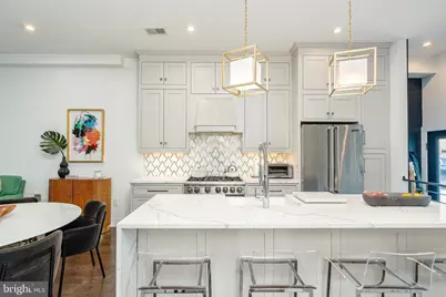 805 N Lecount Street, Philadelphia, PA 19130 - Photo 10