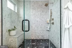 805 N Lecount St, Philadelphia, PA 19130 - Photo 32