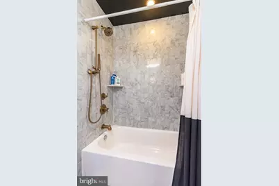 805 N Lecount Street, Philadelphia, PA 19130 - Photo 22