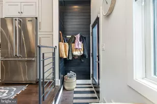 805 N Lecount St, Philadelphia, PA 19130 - Photo 16