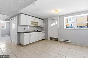 6266 Marsden St, Philadelphia, PA 19135 - Photo 24