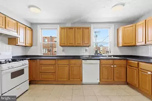 6266 Marsden St, Philadelphia, PA 19135 - Photo 8