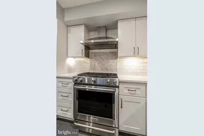 908 S Front Street, Philadelphia, PA 19147 - Photo 2