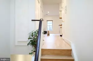 1631 Green St, Philadelphia, PA 19130 - Photo 1