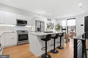 1230 Leopard St, Philadelphia, PA 19125 - Photo 18