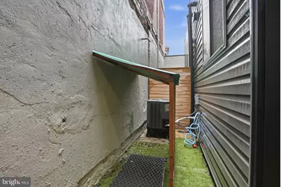 1230 Leopard St, Philadelphia, PA 19125 - Photo 10