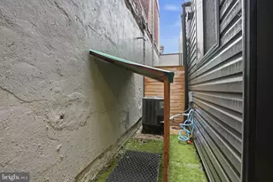 1230 Leopard St, Philadelphia, PA 19125 - Photo 10