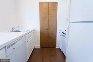 1600-8 Walnut St, Philadelphia, PA 19103 - Photo 8