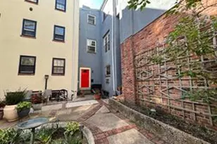 1028 Pine St, Philadelphia, PA 19107 - Photo 4