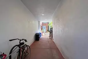 1028 Pine St, Philadelphia, PA 19107 - Photo 2