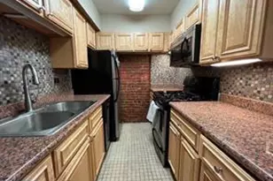 1028 Pine St, Philadelphia, PA 19107 - Photo 16