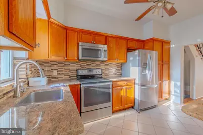 2524 E Indiana Avenue, Philadelphia, PA 19134 - Photo 8