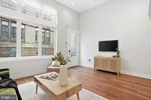 1706 Folsom St, Philadelphia, PA 19130 - Photo 6