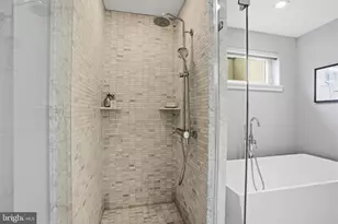 1706 Folsom St, Philadelphia, PA 19130 - Photo 30