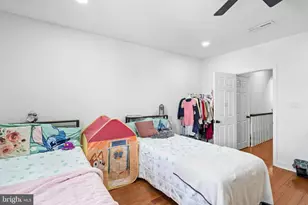 924 Foulkrod St, Philadelphia, PA 19124 - Photo 18