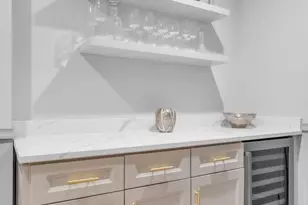 219 S 18th St, Philadelphia, PA 19103 - Photo 14