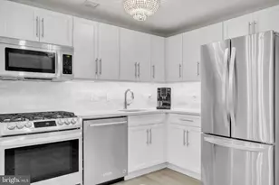 219 S 18th St, Philadelphia, PA 19103 - Photo 6