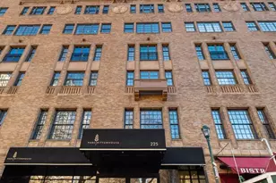 219 S 18th St, Philadelphia, PA 19103 - Photo 32