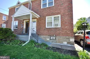 8035 Pine Rd, Philadelphia, PA 19111 - Photo 1