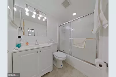 2101 Chestnut Street #1011, Philadelphia, PA 19103 - Photo 12