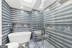 6353 Lebanon Ave, Philadelphia, PA 19151 - Photo 18