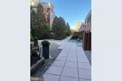 200 Lombard Street #633, Philadelphia, PA 19147 - Photo 32