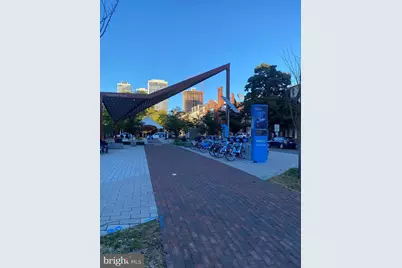 200 Lombard Street #633, Philadelphia, PA 19147 - Photo 36