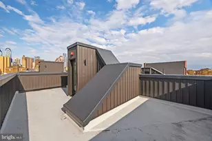 1513 Christian St, Philadelphia, PA 19146 - Photo 30