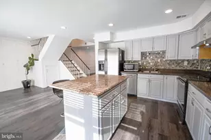 8430 Brunswick Pl, Philadelphia, PA 19153 - Photo 10