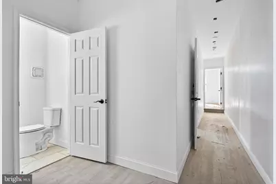 2804 W Girard Avenue, Philadelphia, PA 19130 - Photo 16