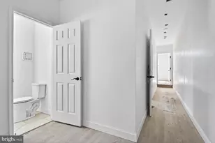 2804 W Girard Ave, Philadelphia, PA 19130 - Photo 16