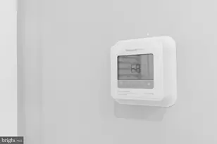 52 W Washington Ln, Philadelphia, PA 19144 - Photo 14