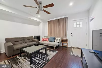 1138 Mount Vernon Street, Philadelphia, PA 19123 - Photo 2