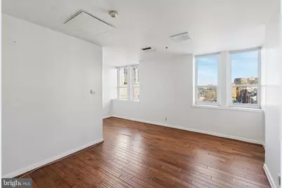 1100 Vine Street #402, Philadelphia, PA 19107 - Photo 10