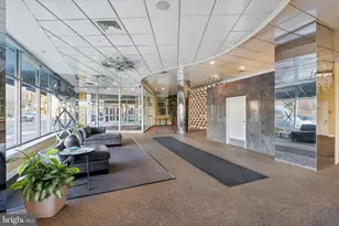 1100 Vine St, Philadelphia, PA 19107 - Photo 22