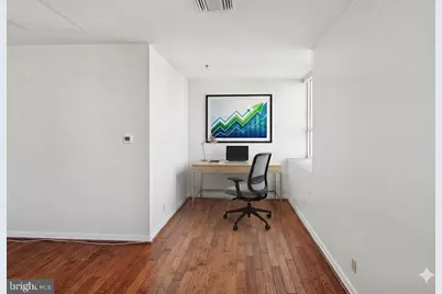 1100 Vine Street #402, Philadelphia, PA 19107 - Photo 16