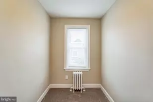 1915 W Airdrie St, Philadelphia, PA 19140 - Photo 20