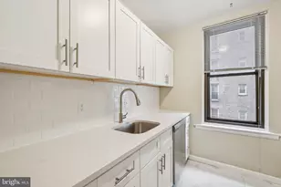 135 S 19th St, Philadelphia, PA 19103 - Photo 6