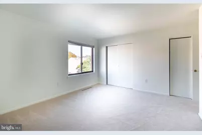 327 Monroe Street #B, Philadelphia, PA 19147 - Photo 20