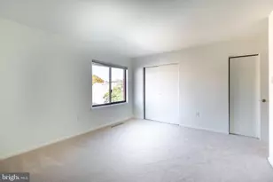 327 Monroe St, Philadelphia, PA 19147 - Photo 20