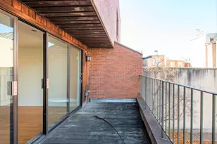 327 Monroe St, Philadelphia, PA 19147 - Photo 2